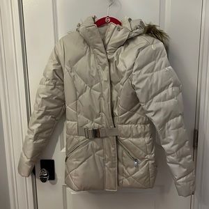 The North Face short parka with hood size medium
